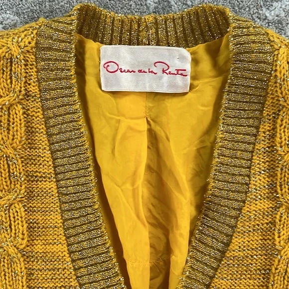 RARE Vintage Oscar de La Renta 1960’s knit cardigan skirt set - Picture 3 of 16